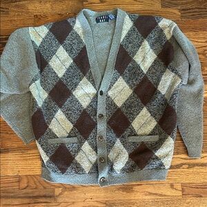 Trader Bay Gray and Brown Diamond Cardigan